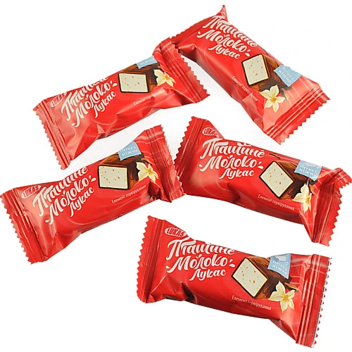 Цукерки глазуровані кондитерською глазур'ю зі збивним корпусом Пташине молоко Lukas кг